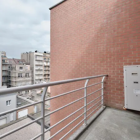 Lecomte - 179 Apartment *